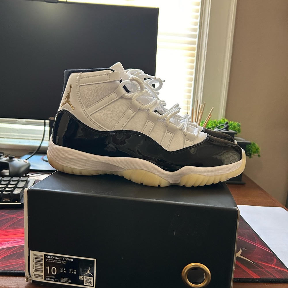 Air Jordan 11 Gratitude